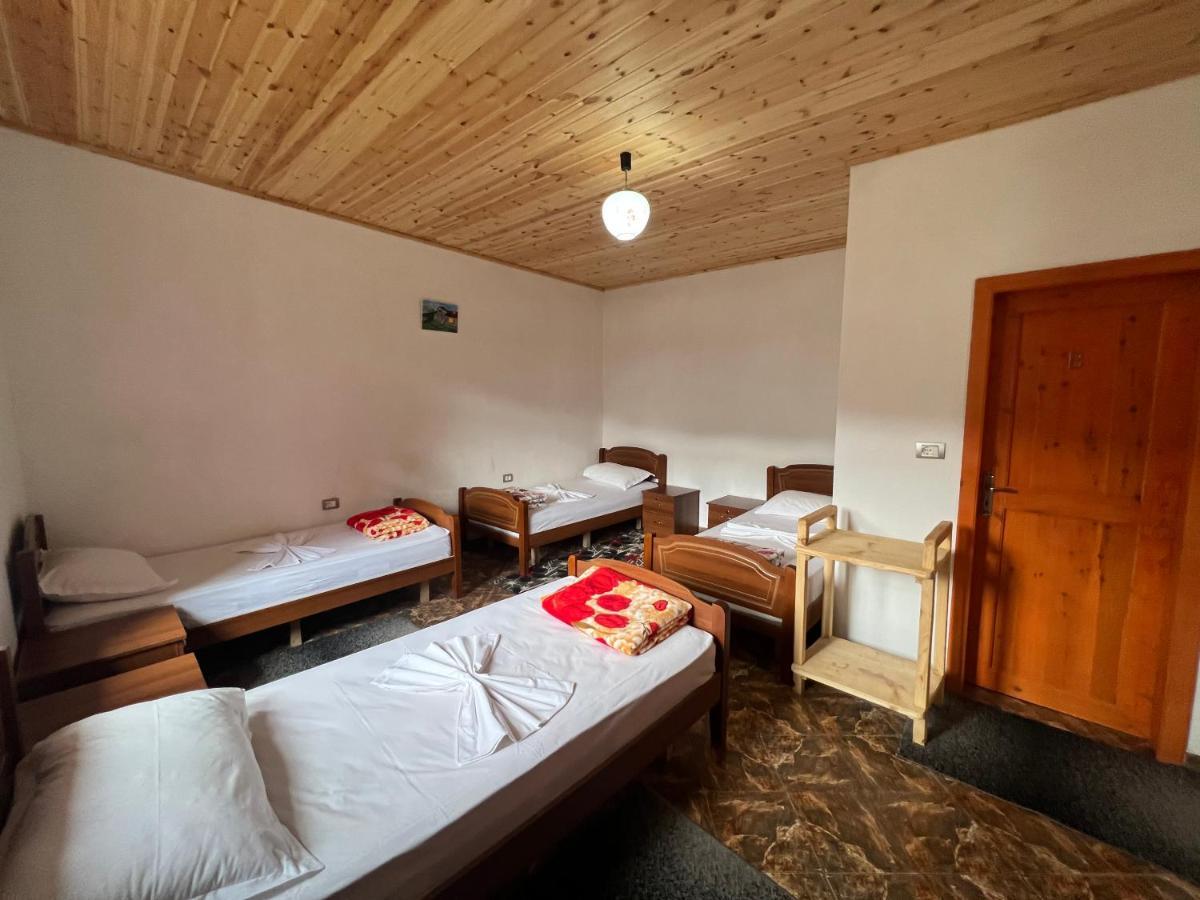 Guest House Gjelaj Theth Exterior foto